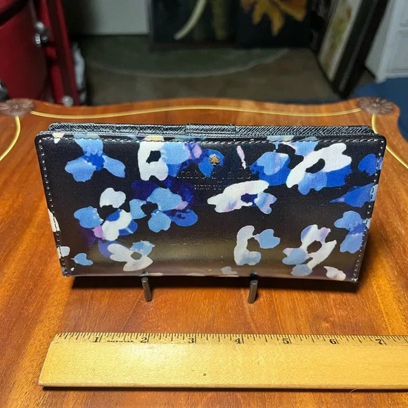 💃 Kate Spade NY Floral Slim Wallet Black Blue Floral Snap A21 - Picture 5 of 11